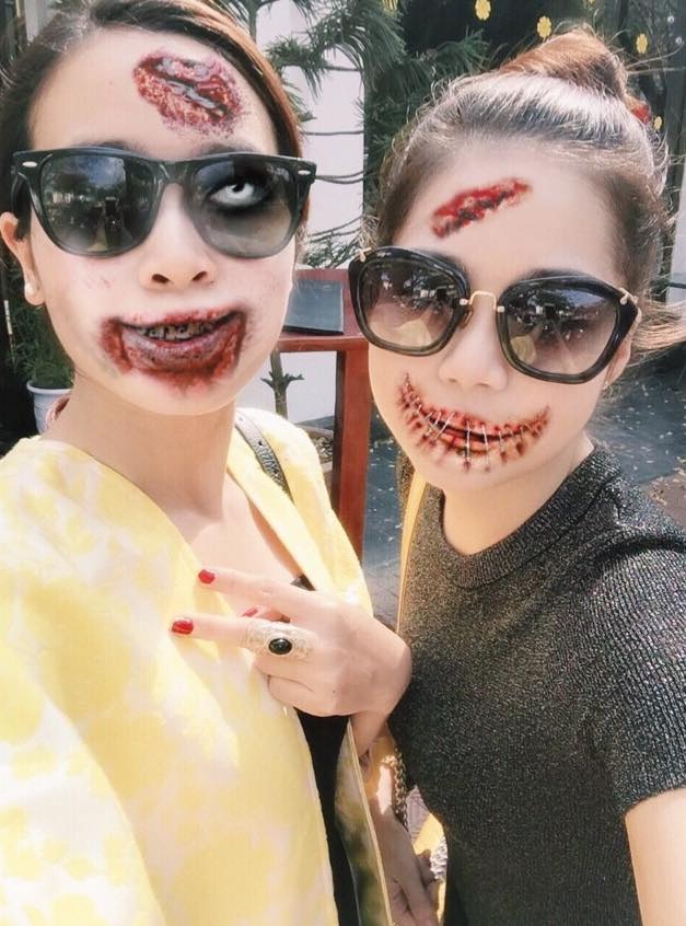 Nghệ sĩ Việt tưng bừng hóa trang đón Halloween - 22 Lưu Hương Giang (trái) hóa trang khá ghê rợn