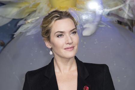 Những sao Hollywood ly dị như "cơm bữa" - 3 Người đẹp phim “Titanic” cũng đã trải qua hai lần hôn nhân đổ vỡ trước khi kết hôn với Ned Rocknroll, cháu trai của tỷ phú Richard Branson.