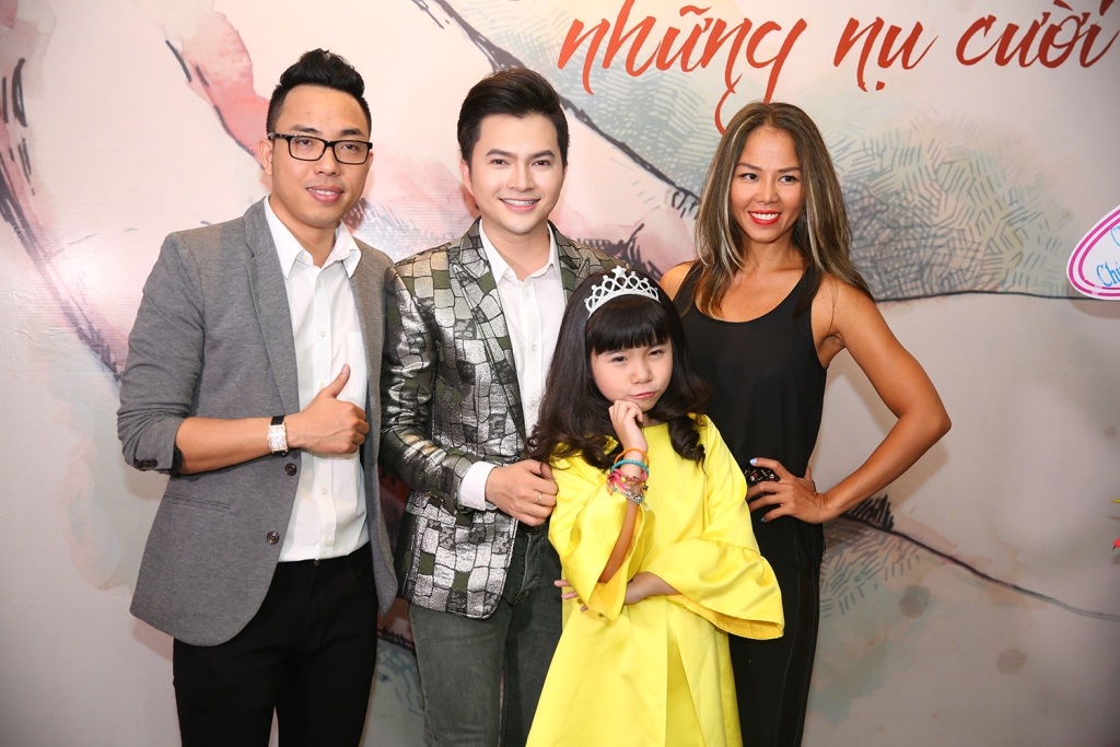 Thầy trò Thúy Uyên và bé Trang Thư