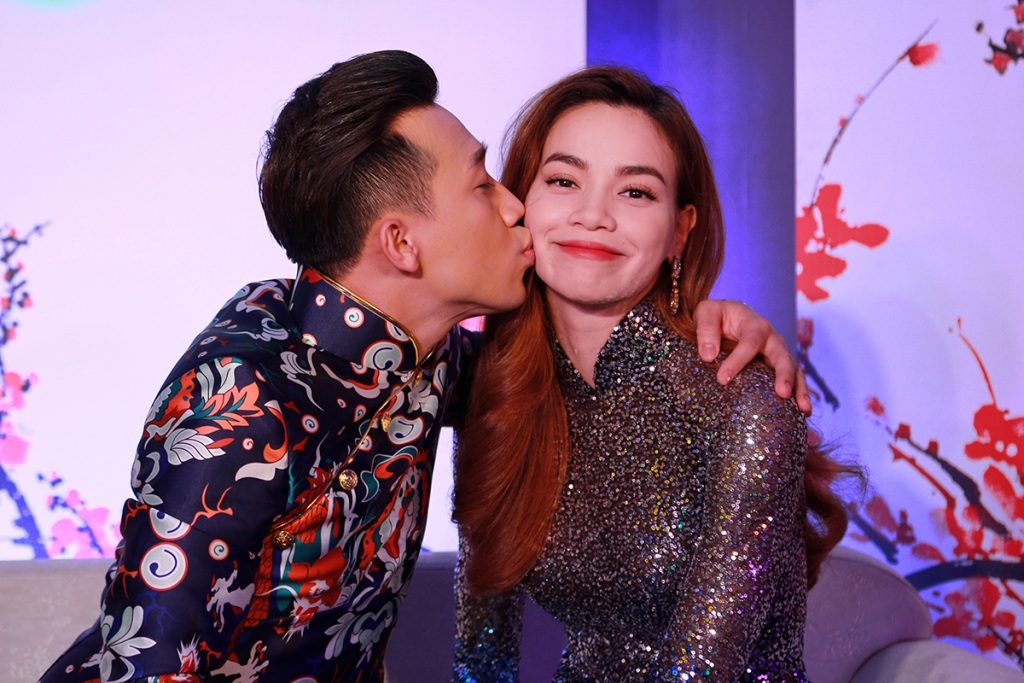 Trấn Thành tình cảm hôn Hồ Ngọc Hà - 1 Trấn Thành tình cảm hôn Hồ Ngọc Hà - 1