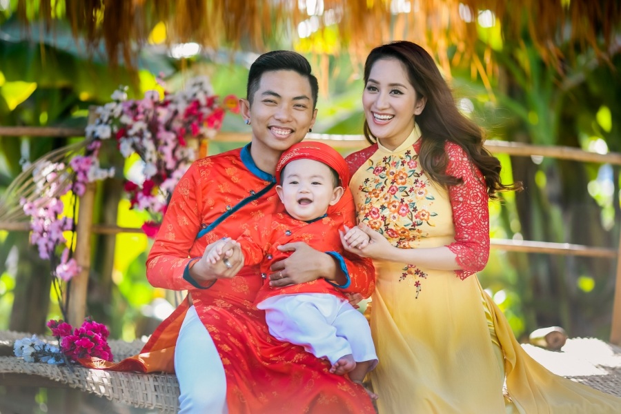 Khánh Thi - Phan Hiển du xuân cùng con trai - 4 Khánh Thi - Phan Hiển du xuân cùng con trai - 4