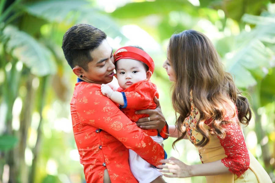 Khánh Thi - Phan Hiển du xuân cùng con trai - 3 Khánh Thi - Phan Hiển du xuân cùng con trai - 3