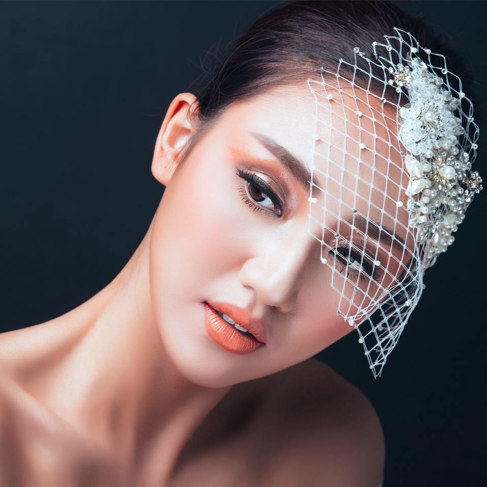 Á hậu Trà My kết hôn sau khi bỏ thi Hoa hậu hoàn vũ - 3 Á hậu Trà My kết hôn sau khi bỏ thi Hoa hậu hoàn vũ - 3