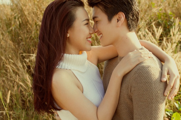 Những mối tình “chị em” của showbiz Việt - 3 Những mối tình “chị em” của showbiz Việt - 3