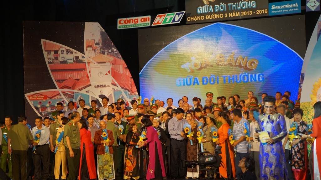 Gặp gỡ những “Gương sáng giữa đời thường” - 1