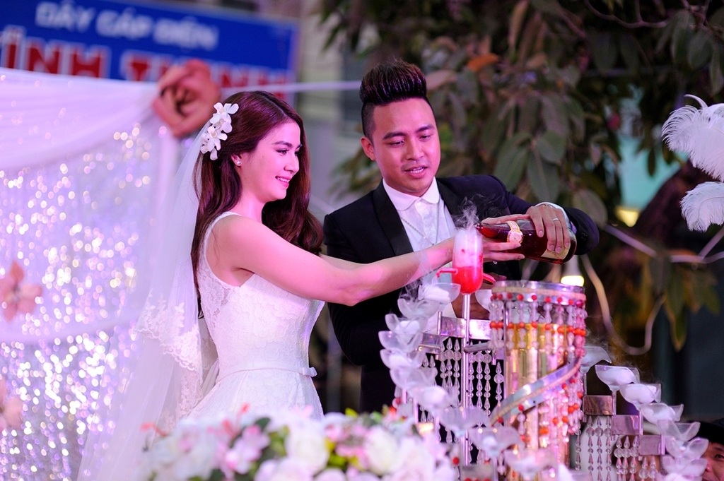 Kha Ly - Thanh Duy đãi tiệc cưới giản dị tại quê nhà - 13 Kha Ly - Thanh Duy đãi tiệc cưới giản dị tại quê nhà - 13