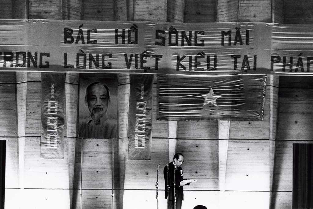Tư liệu quý về Bác trong triển lãm “Người Việt Nam ở Pháp – Một góc nhìn” - 11 Mừng 90 năm sinh nhật của Bác Hồ tại trụ sở Unesco 19/5/1908