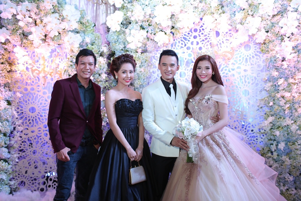 Diễn viên Tường Vi