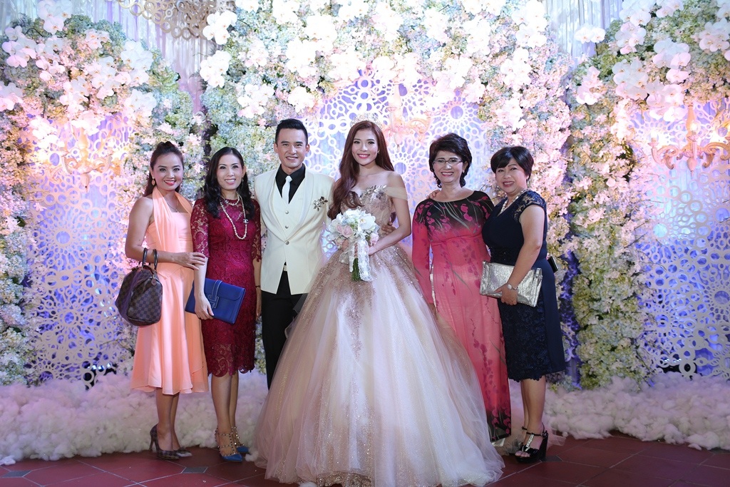 Diễn viên Hoài Anh, nghệ sĩ hài Phi Phụng