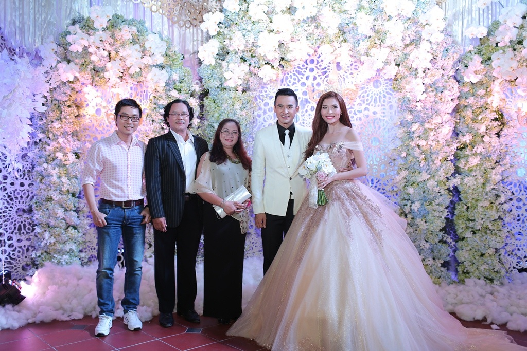 Gia đình nghệ sĩ Công Hậu