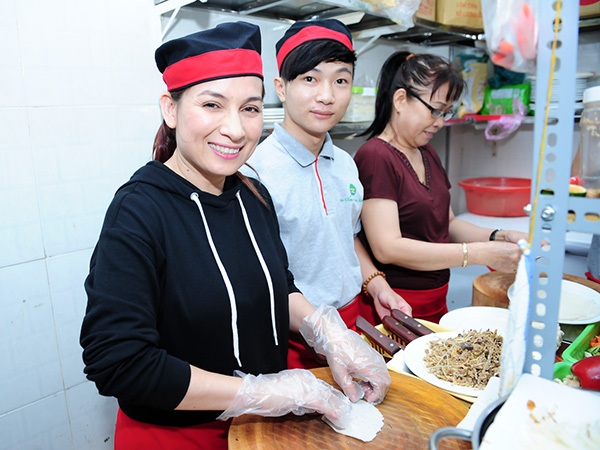 Sài Gòn cuối tuần... Thưởng thức quán ngon Sao Việt - 5 Sài Gòn cuối tuần... Thưởng thức quán ngon Sao Việt - 5