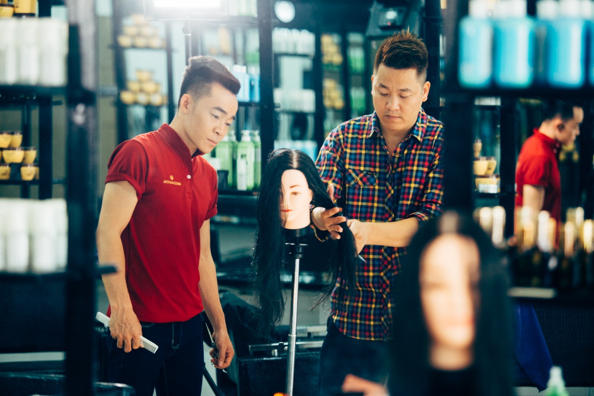 "Hot boy kẹo kéo" Lê Cường vay nóng lãi suất cao để làm MV - 5 "Hot boy kẹo kéo" Lê Cường vay nóng lãi suất cao để làm MV - 5