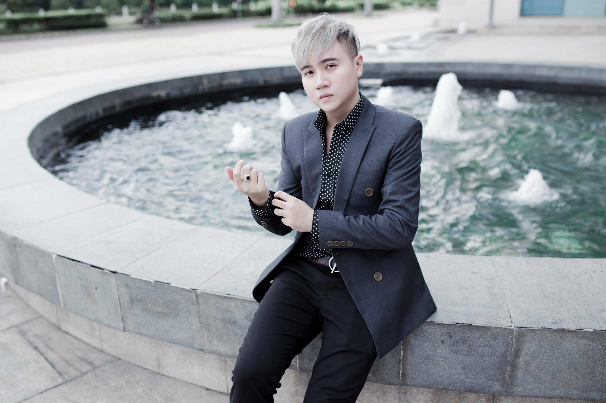 Hari Won hát live tiếng Hàn cực hay - 2 Nhạc sĩ Vương Anh Tú - anh cũng là em trai của nhạc sĩ Mr Siro đình đám với những ca khúc đầy chất tự sự và tình cảm