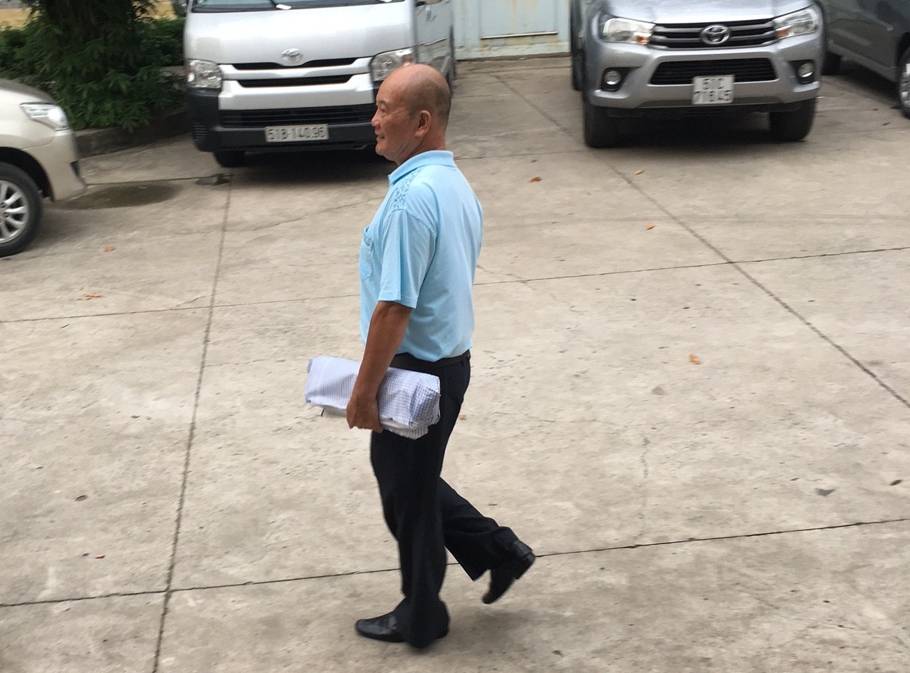 Hết triển lãm, những bức tranh giả vẫn chưa biết "đi về đâu" - 7