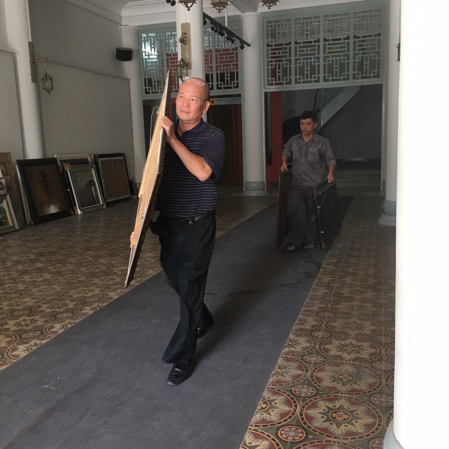 Ông vẫn giữ im lặng trước truyền thông