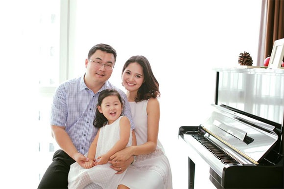 Hoa hậu Hương Giang sinh con gái thứ hai - 2 Gia đình hạnh phúc của hoa hậu
