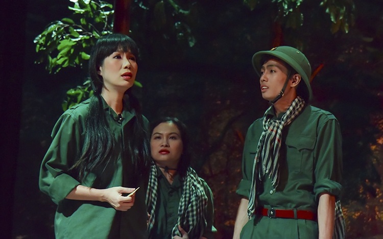 Trịnh Kim Chi “hóa teen” trong kịch bộ đội - 3