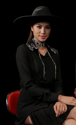 Phạm Hương “không phục” khi Lan Khuê chiến thắng - 6 Phạm Hương “không phục” khi Lan Khuê chiến thắng - 6