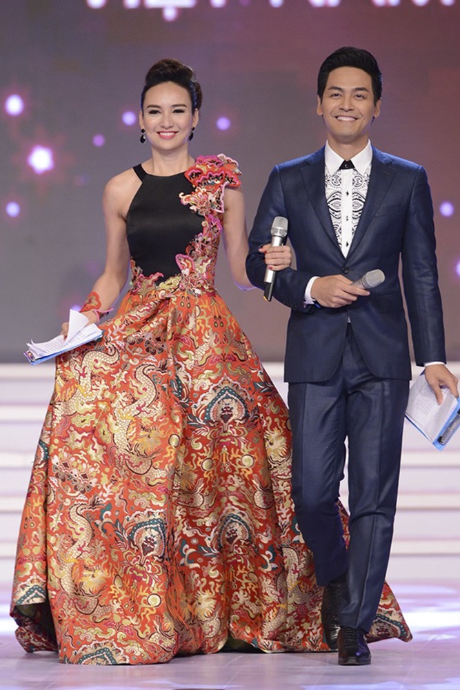 Những MC nam có duyên với nhan sắc Việt - 7 MC Phan anh bên bạn dẫn là người đẹp Ngọc Diễm