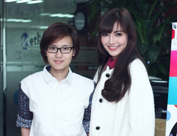 Bích Phương: “Tôi và Tiên Cookie không hợp tính nhau” - 2 Bích Phương và Tiên Cookie đã sống cùng nhà 5 năm nhưng 2 người vẫn có 2 tính cách hoàn toàn khác nhau