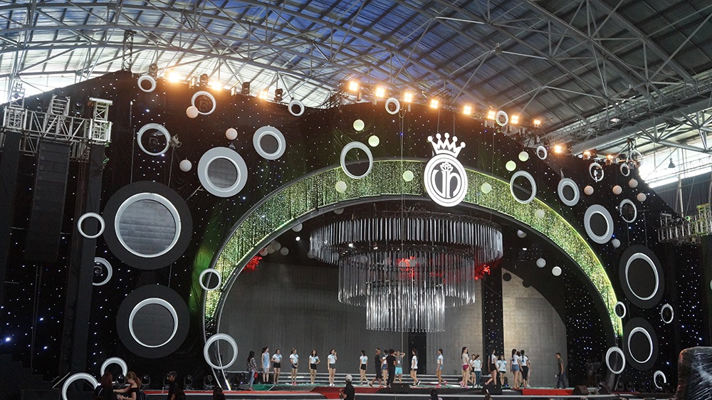 Những hình ảnh đầu tiên của sân khấu được hé lộ