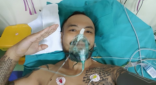 Những sao Việt ra đi vì bệnh ung thư... và vượt qua thần kỳ - 2 Trần Lập đăng ảnh mình trong bệnh viện với lời nhắn: Xin chào! Ca mổ thành công. Tôi ổn ngày 7/11/2015.