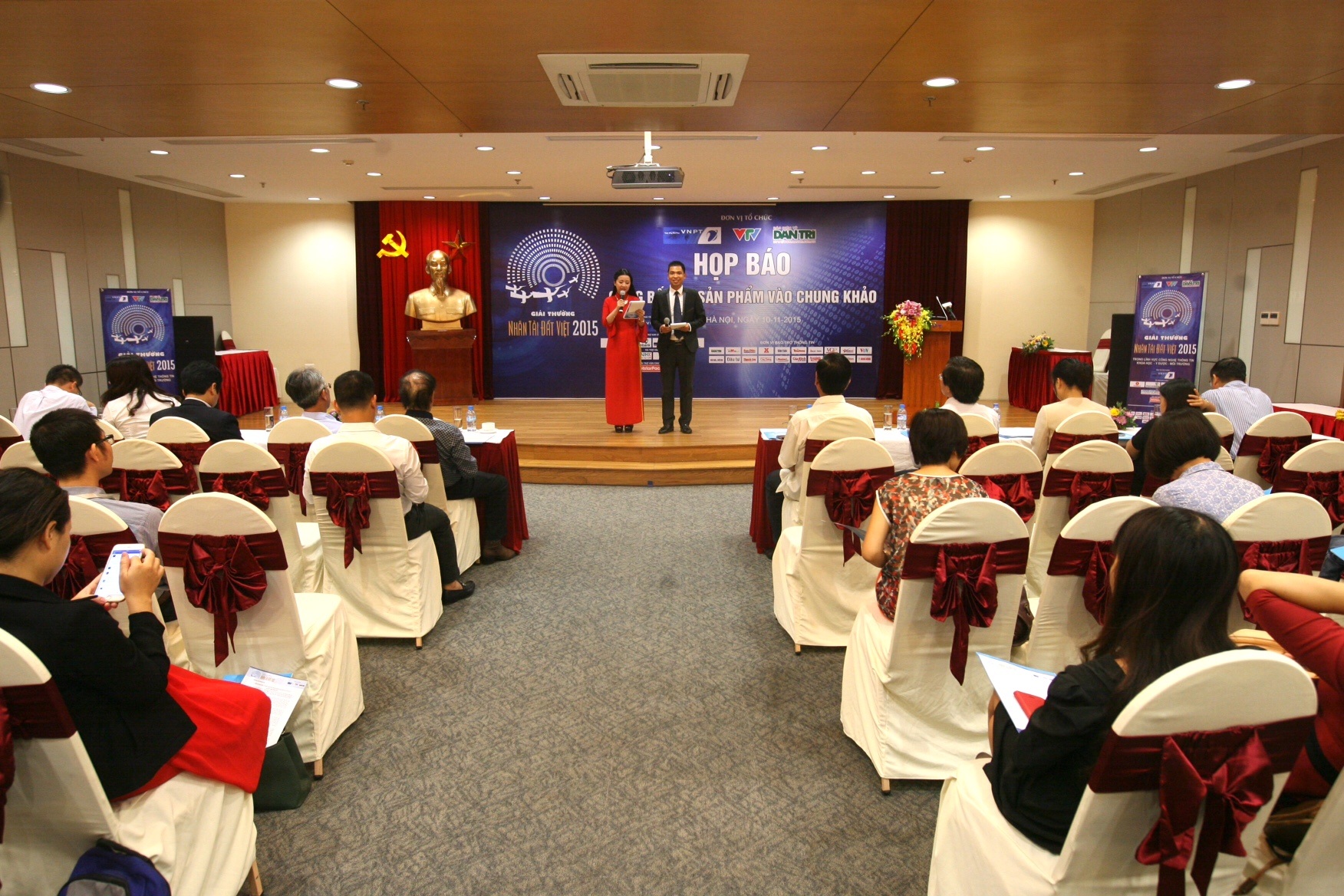 Giải thưởng Nhân tài Đất Việt 2015: 18 sản phẩm CNTT lọt vào vòng chung khảo - 2 Lễ công bố sơ khảo thu hút được sự quan tâm của đông đảo báo chí