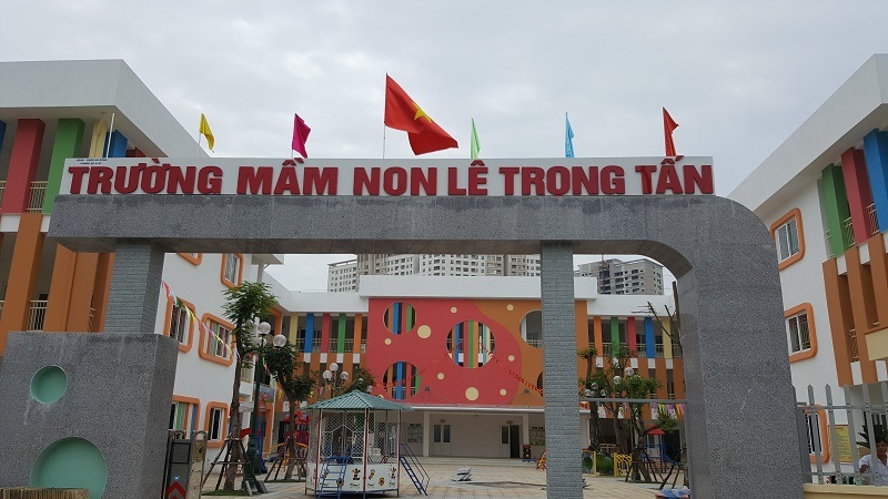 Hà Nội: Sự thật về việc trường mầm non chưa kịp bàn giao đã rạn nứt - 1 Trường mầm non Lê Trọng Tấn đang trong quá trình hoàn thiện.