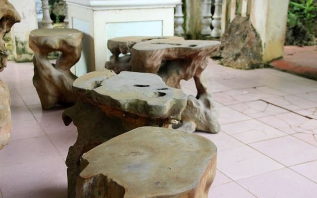 Những bộ bàn ghế độc, lạ ở Việt Nam - 8