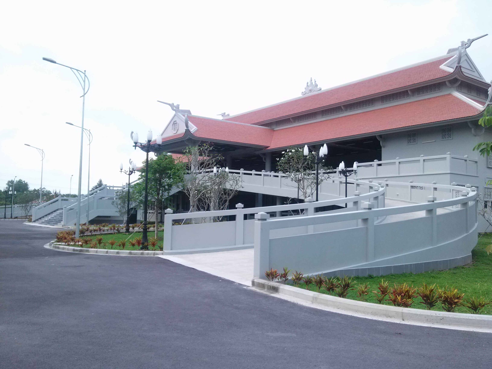 Những điều cần biết về hình thức hỏa táng và lưu tro cốt - 2 Những điều cần biết về hình thức hỏa táng và lưu tro cốt - 2