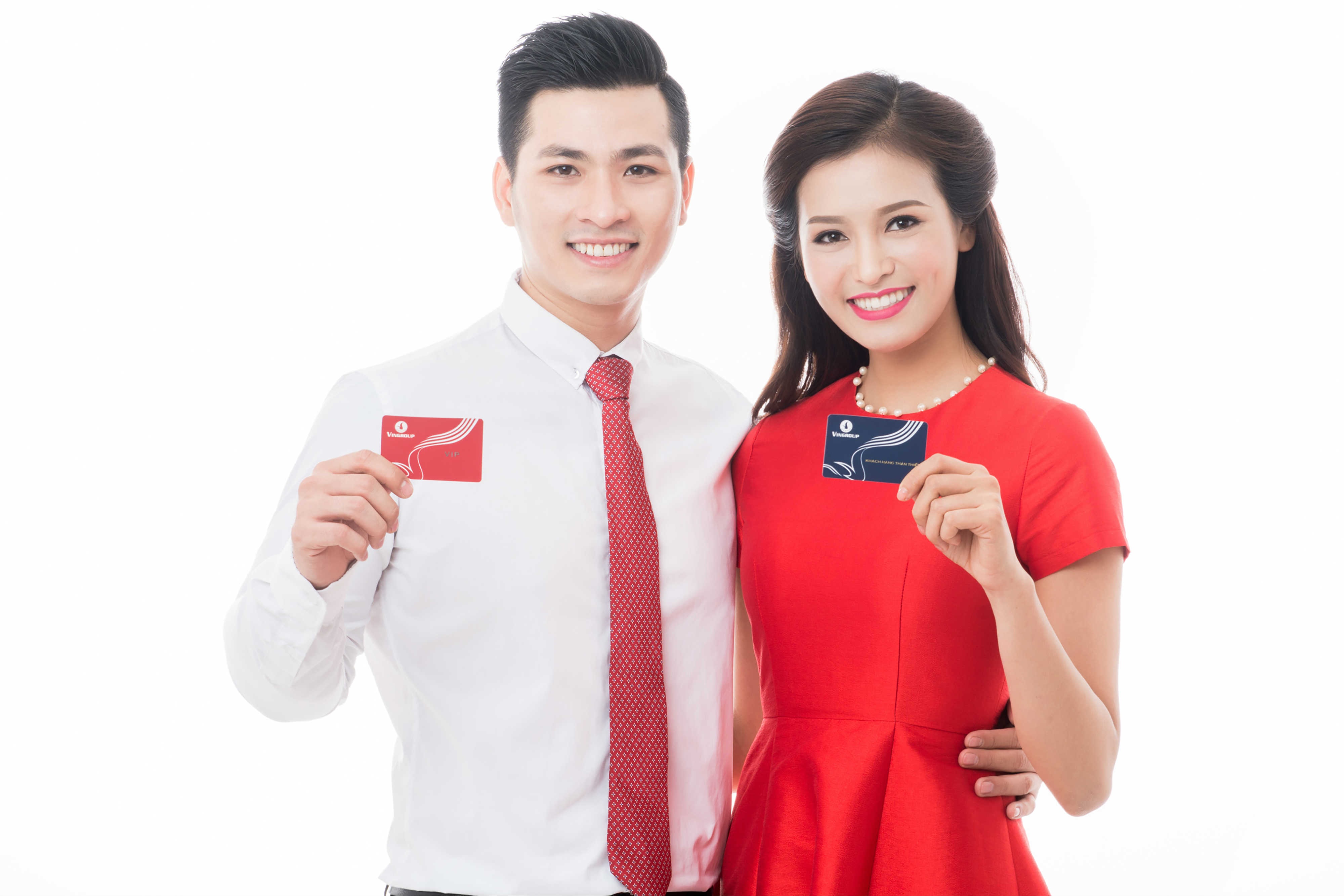 Vingroup Card - Tấm thẻ “một cửa” trải nghiệm những dịch vụ đẳng cấp - 2 Vingroup Card - Tấm thẻ “một cửa” trải nghiệm những dịch vụ đẳng cấp - 2
