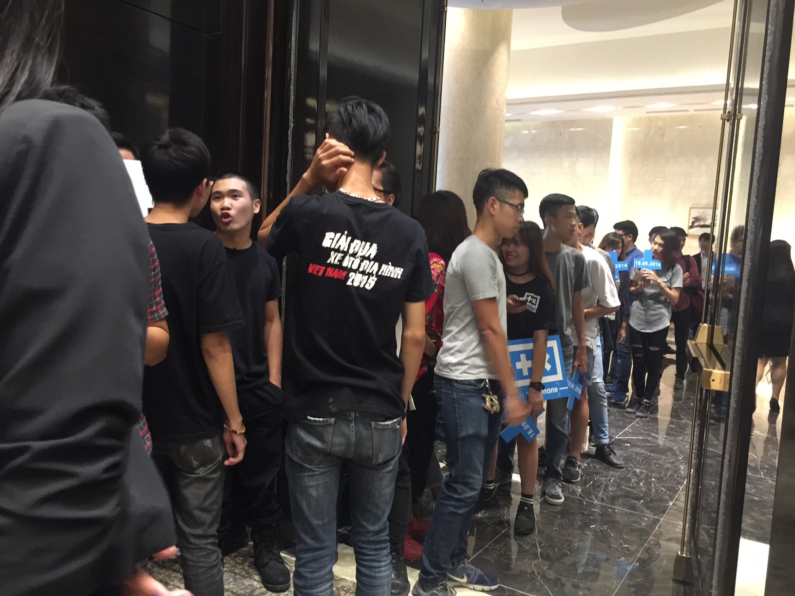 Khi thương hiệu mang EDM đến cho khán giả Việt. - 1