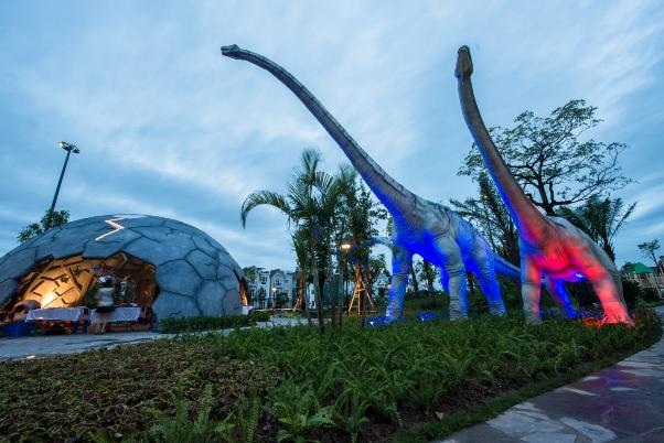Công viên khủng long – một hạng mục tiện ích dành cho cư dân mới khai trương trong mùa Trung Thu 2016