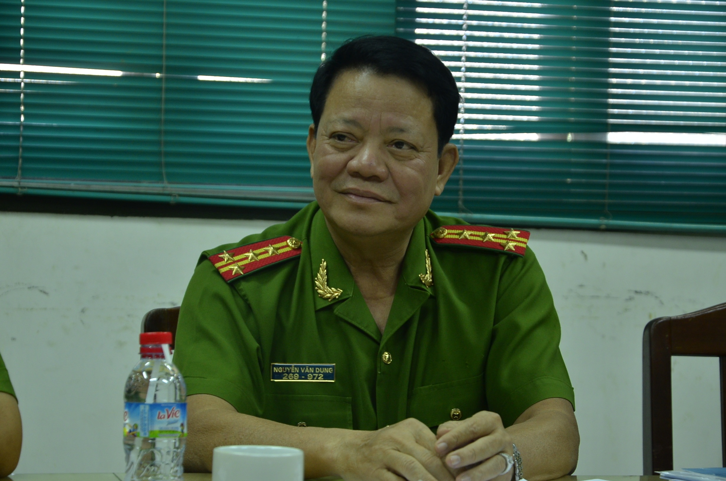 Đại tá Nguyễn Văn Dung thông tin về việc cấp giấy chứng minh nhân dân 12 số