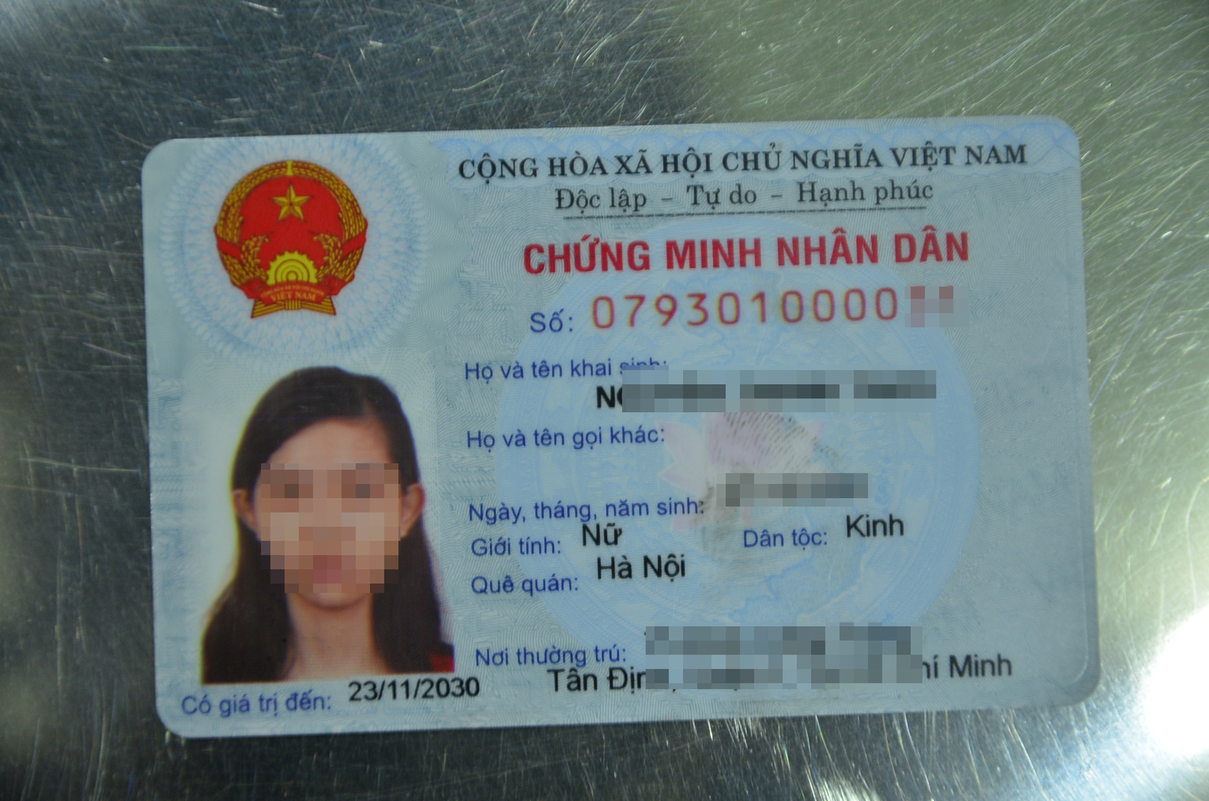 Một mẫu giấy chứng minh nhân dân 12 số mới