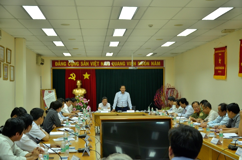 Thứ trưởng Bộ Giao thông vận tải Nguyễn Nhật làm việc với Cảng hàng không quốc tế Tân Sơn Nhất về việc cải thiện chất lượng dịch vụ