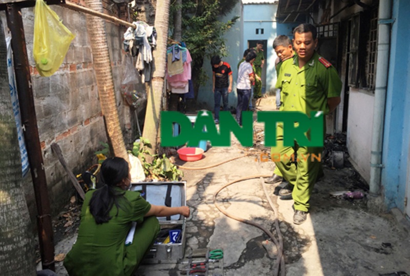 Nữ nạn nhân vụ cháy nổ trong nhà trọ không người thân chăm sóc - 3 Hiện trường vụ cháy nổ được cơ quan Công an phong toả để khám nghiệm.