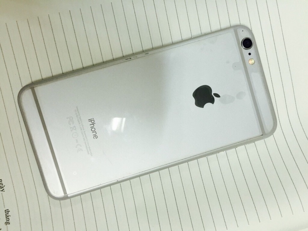 Chiếc điện thoại tang vật