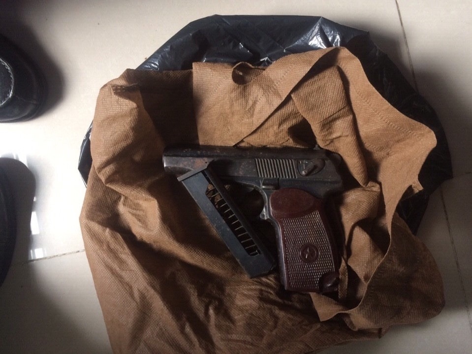 Khẩu súng mà công an thu giữ được