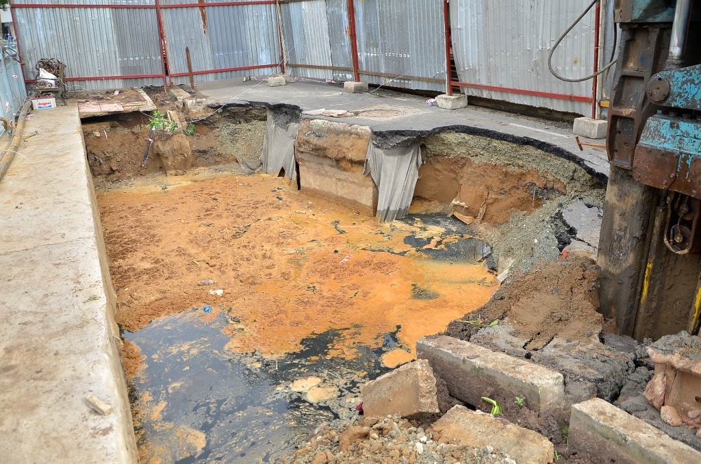 Điểm sụt lún chưa có dấu hiệu dừng lại