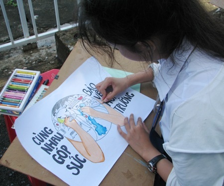 Học sinh sôi nổi thi vẽ tranh đón Tết Trung thu - 6