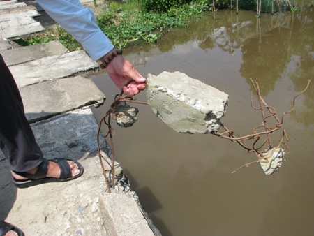 “Mong có cầu mới cho tụi nhỏ đi học an toàn hơn” - 5