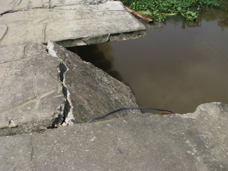 “Mong có cầu mới cho tụi nhỏ đi học an toàn hơn” - 6