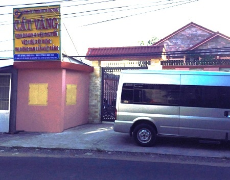 Trong 2 ngày, bắt 2 “đại gia” ở Cà Mau - 1 Trụ sở Công ty TNHH Cát Vàng, nơi ông Trần Thanh Dân làm giám đốc.