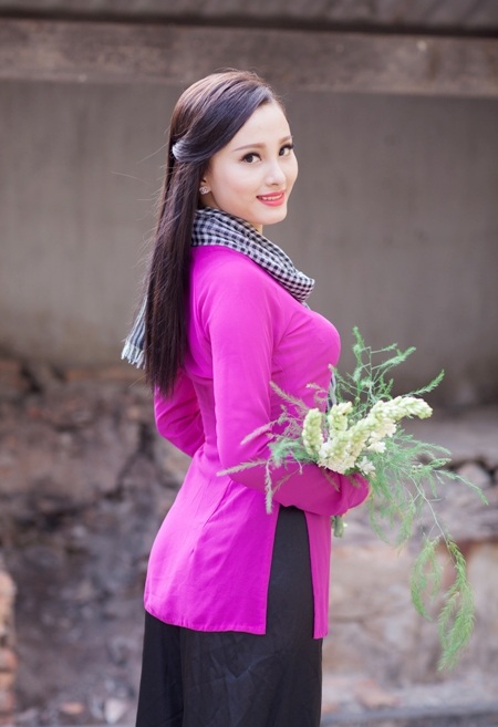 Phạm Thị Thùy Trang (SN 1996, cao 1,66m; Cao đẳng Nghề du lịch).