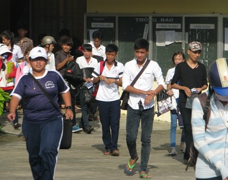 Thí sinh dự thi THPT quốc gia 2016 tại Bạc Liêu.