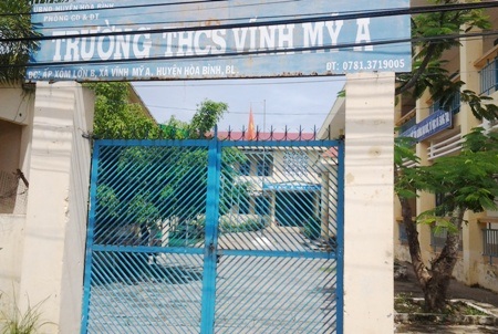 Bị "tố" sai phạm, Phó hiệu trưởng vẫn được "ưu ái" giao quyền... điều hành trường - 1 Trường THCS Vĩnh Mỹ A (huyện Hòa Bình, tỉnh Bạc Liêu), nơi Phó hiệu trưởng bị tố nhiều sai phạm nhưng vẫn được giao quyền điều hành trường.