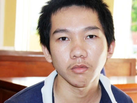 Quan hệ với người yêu nhí quen qua mạng, lĩnh 11 năm tù - 1 Nguyễn Thanh Tuấn tại tòa. (Ảnh: CTV)