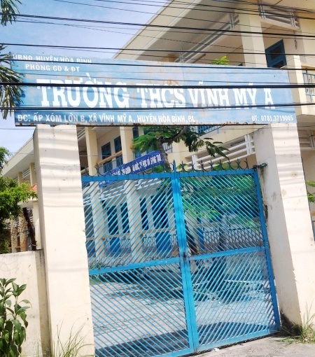 Phó hiệu trưởng bị tố sai phạm vẫn được giao điều hành trường: UBND tỉnh sẽ chỉ đạo xử lý - 1 Trường THCS Vĩnh Mỹ A- nơi ông Phan Thanh Tài bị tố có nhiều sai phạm nhưng vẫn được giao quyền điều hành trường.