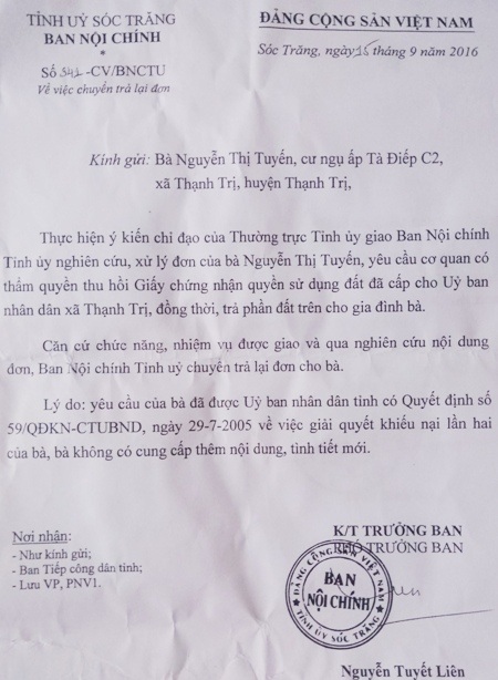 Ban Nội chính Tỉnh ủy Sóc Trăng trả lại đơn cho bà Tuyến.